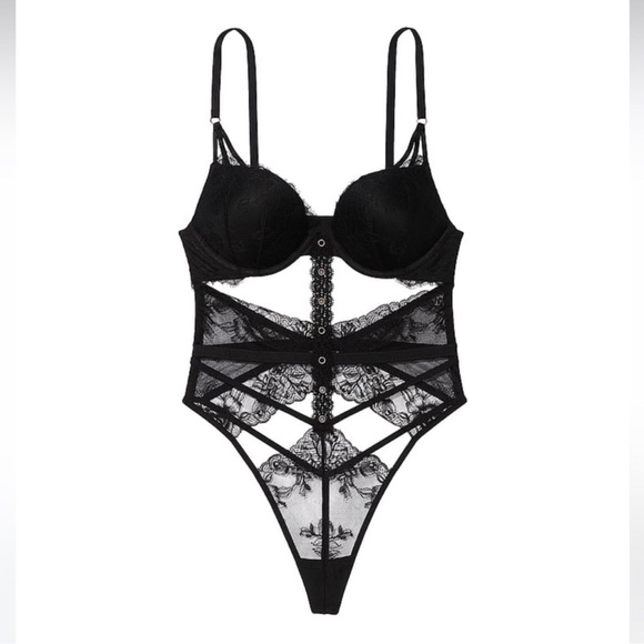 CLEARANCE Victoria’s Secret $̶1̶1̶0̶ BOMBSHELL Teddy Black Lace - Picture 2 of 3